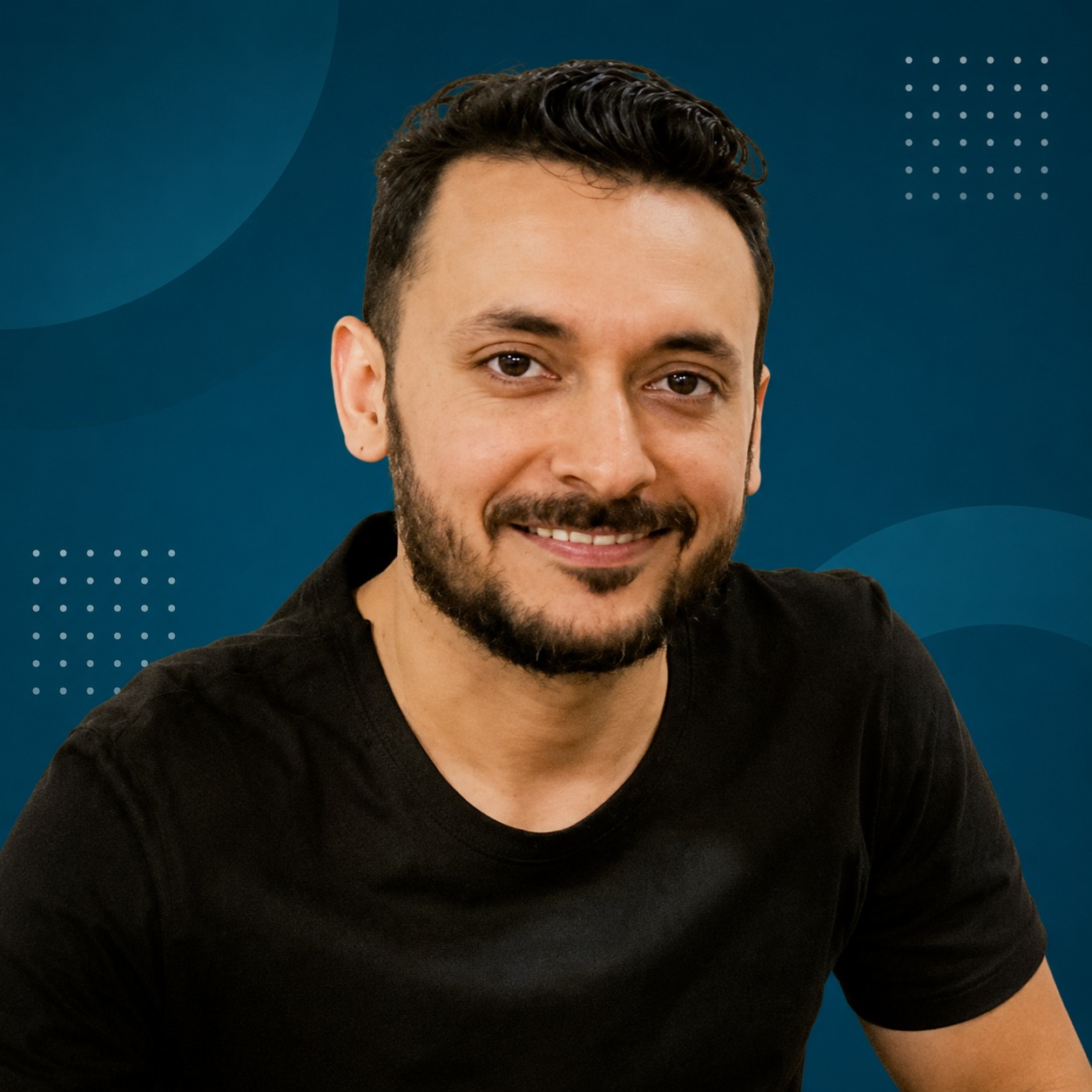Foto de Fernando Brisuela, especialista en administración de plataformas de EVEA Team